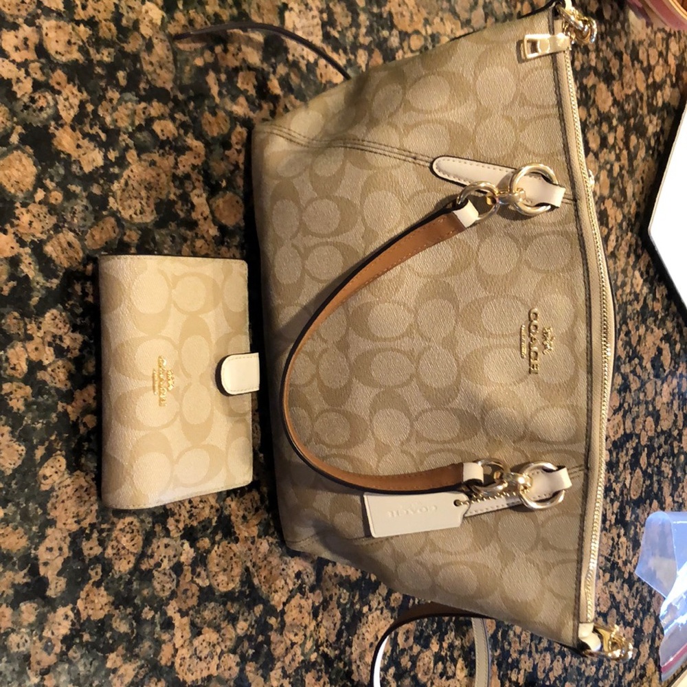 Coach Purse and wallet